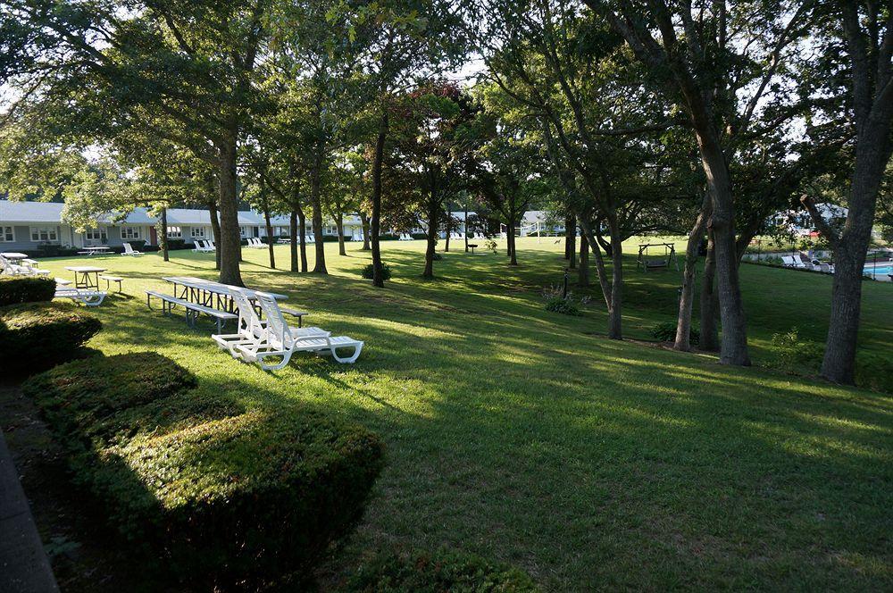 Capewind Waterfront Resort 팔머스 외부 사진
