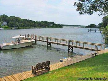 Capewind Waterfront Resort 팔머스 외부 사진