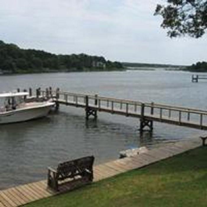 Capewind Waterfront Resort 팔머스 외부 사진